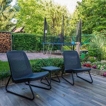 Bendeguz Vendeghaz *