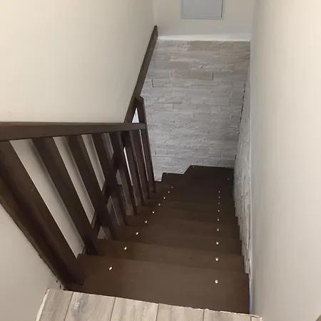 펜션 Bendeguz Vendeghaz